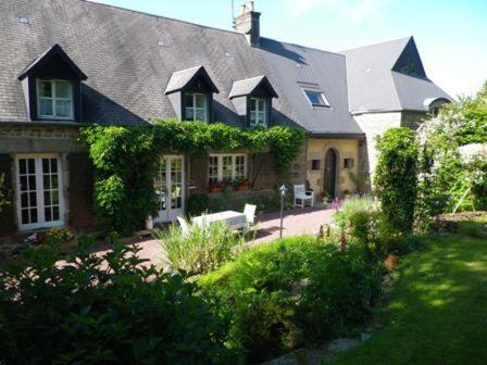 Le Petit Bois Normand - Chambre D'Hote Bed and Breakfast Champ-du-Boult Exterior foto