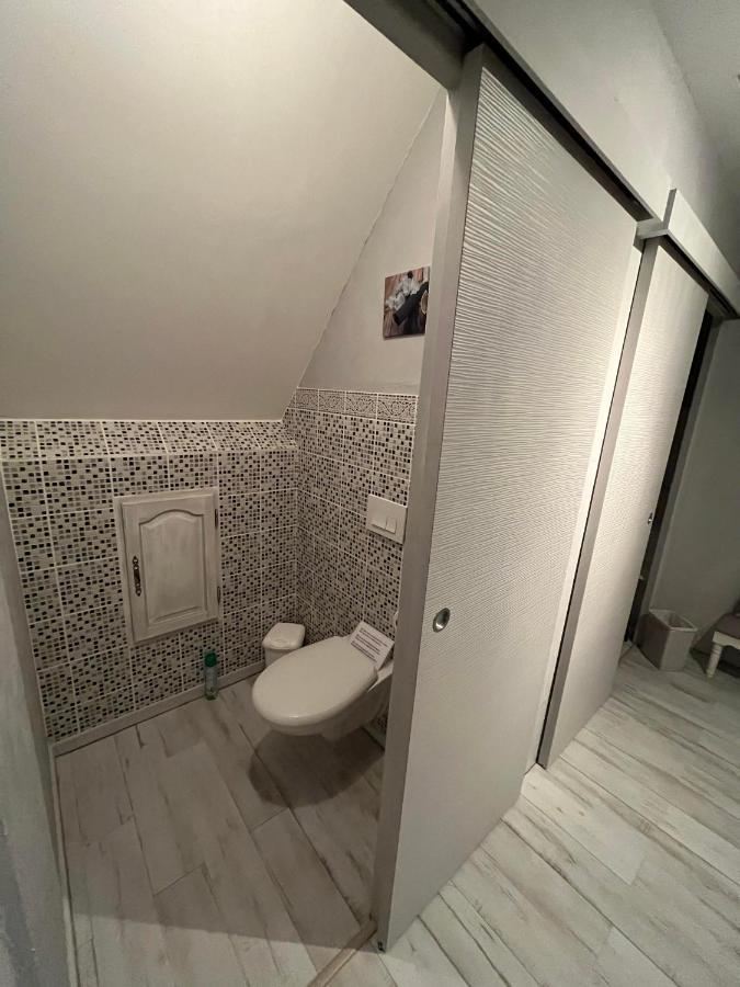 Le Petit Bois Normand - Chambre D'Hote Bed and Breakfast Champ-du-Boult Exterior foto